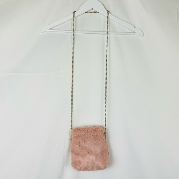 Boutique Barbie inspired Pink and gold fuzzy crossbody bag size mini - Picture 2 of 7